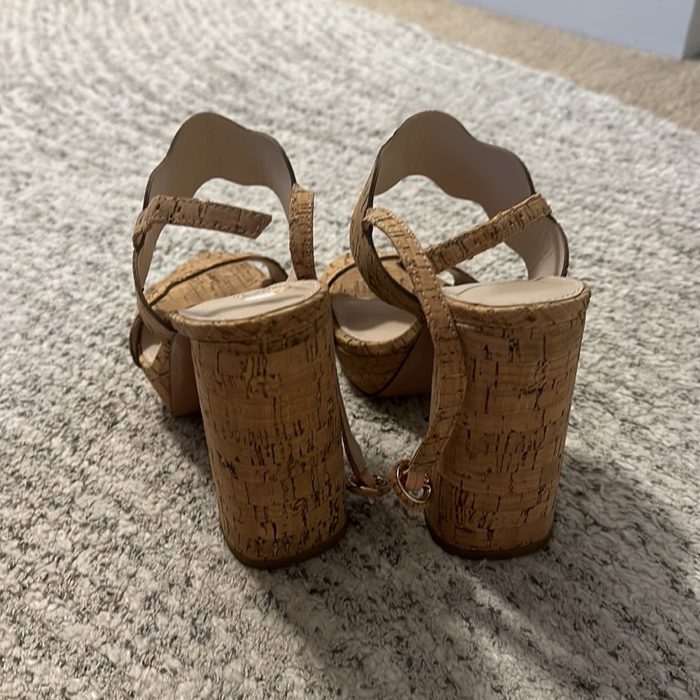 Adorable cork heels 👠✨ - Picture 6 of 6